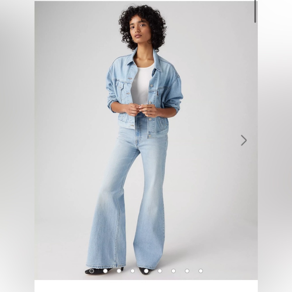 NWT RIBCAGE BELL WOMEN'S JEANS light wash size 26 x 30